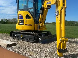 Komatsu PC24MR-5