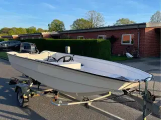 Limbo 14 m. 30 hk. Yamaha