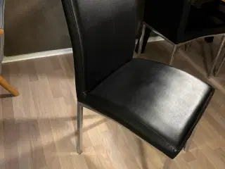 Spisebordsstole i sort kunst læder 