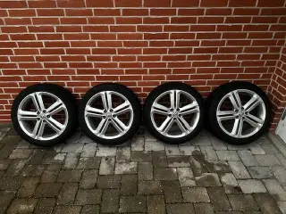 Alufælge med vinterdæk