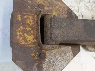 Hydrema 806 Støtteben L. 231761