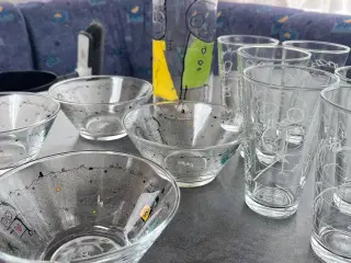 Glas med børnemotivet