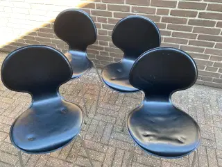 4 stole