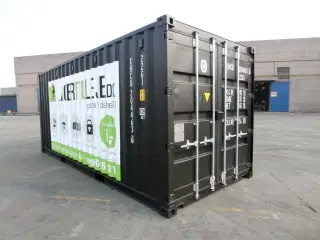 Containere købes nye som brugte.