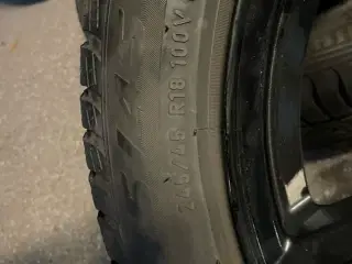 Fælg med dæk