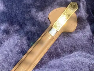 Brevkniv i læderetui – 24 cm