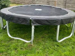 Kraftig trampolin 370 cm. . Sikkerhedsnet