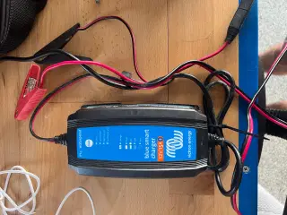 Victron lader 