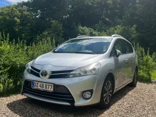 Toyota Verso 1.6D-4D 7 person