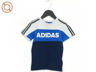 T-Shirt fra Adidas (str. 98 cm)