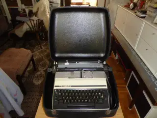 skrivemaskine elektrisk