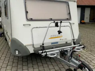 Rummelig campingvogn