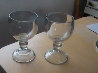 Glas rund til lysestage/blomst par
