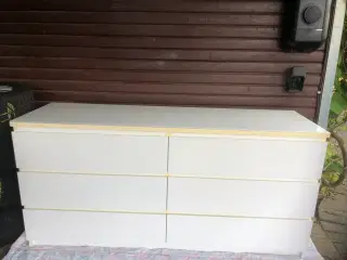 Ikea Kommode med glasplade
