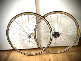 28" Fiamme / Mozzi Cidneo Italy hjulsæt / 5-speed