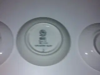 Royal copenhagen/aluminia platter