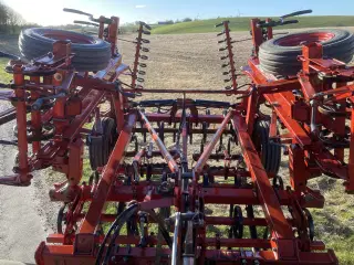 Fraugde Combinator 6000 Såbedsharve 