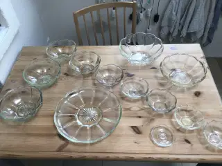 Glasskåle med stjerne i midten 