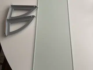 Glas hylde 