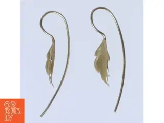 Guld øreringe med bladform (str. 3,5 cm)