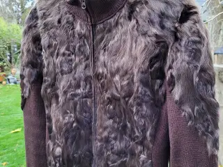 Cardigan i super blødt lammeskind og uld