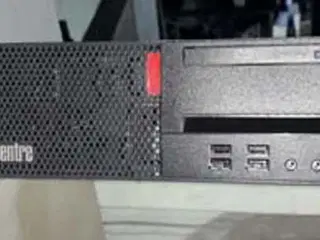 Lenovo Computer Bordmodel