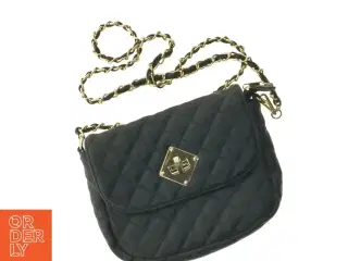 Sort skuldertaske med kæderem (str. 23x18 cm)