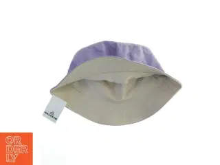 Lilla bøllehat fra Højtryk (str. 35 cm)