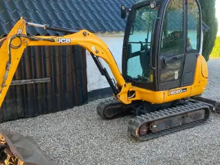 Velholdt minigraver