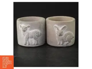Stentøjslysestager med dyremotiver (str. Ø 9 cm. længde, 7,5 cm)