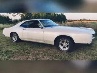 Buick Riviera 