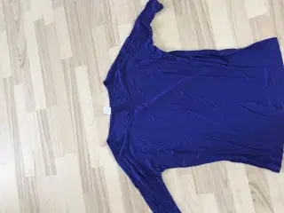 Blå bluse m. 3/4 ærme