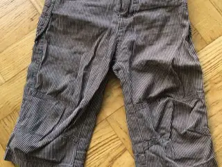 Bløde Pomp de lux-shorts. 3-4 år