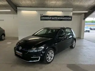 VW Golf EL 136HK 5d Aut.