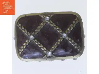 Dekorativ smykkeskrin med ædelstene (str. 5x4x2,5 cm)