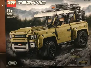 Lego Land Rover 42110
