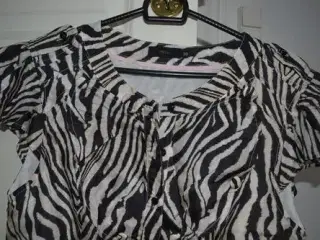 Zebra Minus bluse sælges