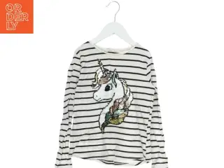 Langærmet bluse med enhjørningmotiv fra H&M (str. 122)