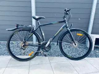 Yosemite. 28" hjul, 52 cm stel, 24 gear