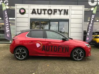 Opel Corsa 1,2 T 100 Elegance Sky