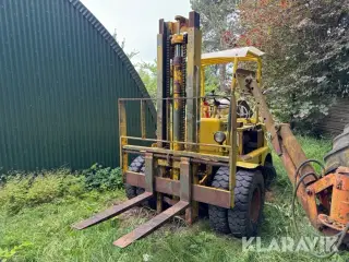 Gaffeltruck Towmotor 688PG7024