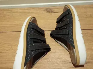 Fine damesandaler, New feet, str. 38.