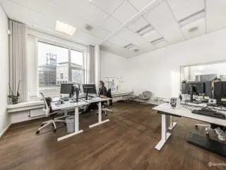 Kontorlejemål på 554 m² eller flere samlet