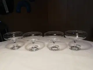 4 Mandalay champagneskåle fra Holmegaard
