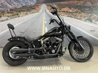 Harley-Davidson FXS Blackline 96"