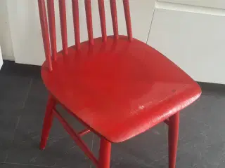 Super fed rød stol