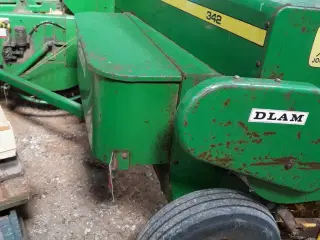 John Deere småballe presser  
