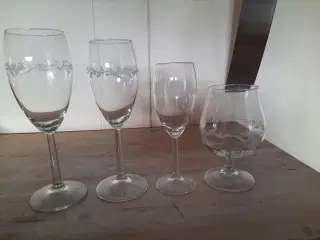 Mads Stage glas 