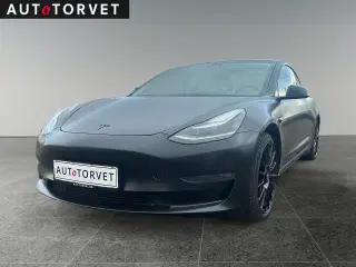 Tesla Model 3  Performance AWD