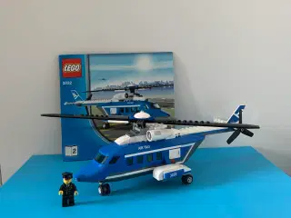 Lego helikopter med pilot